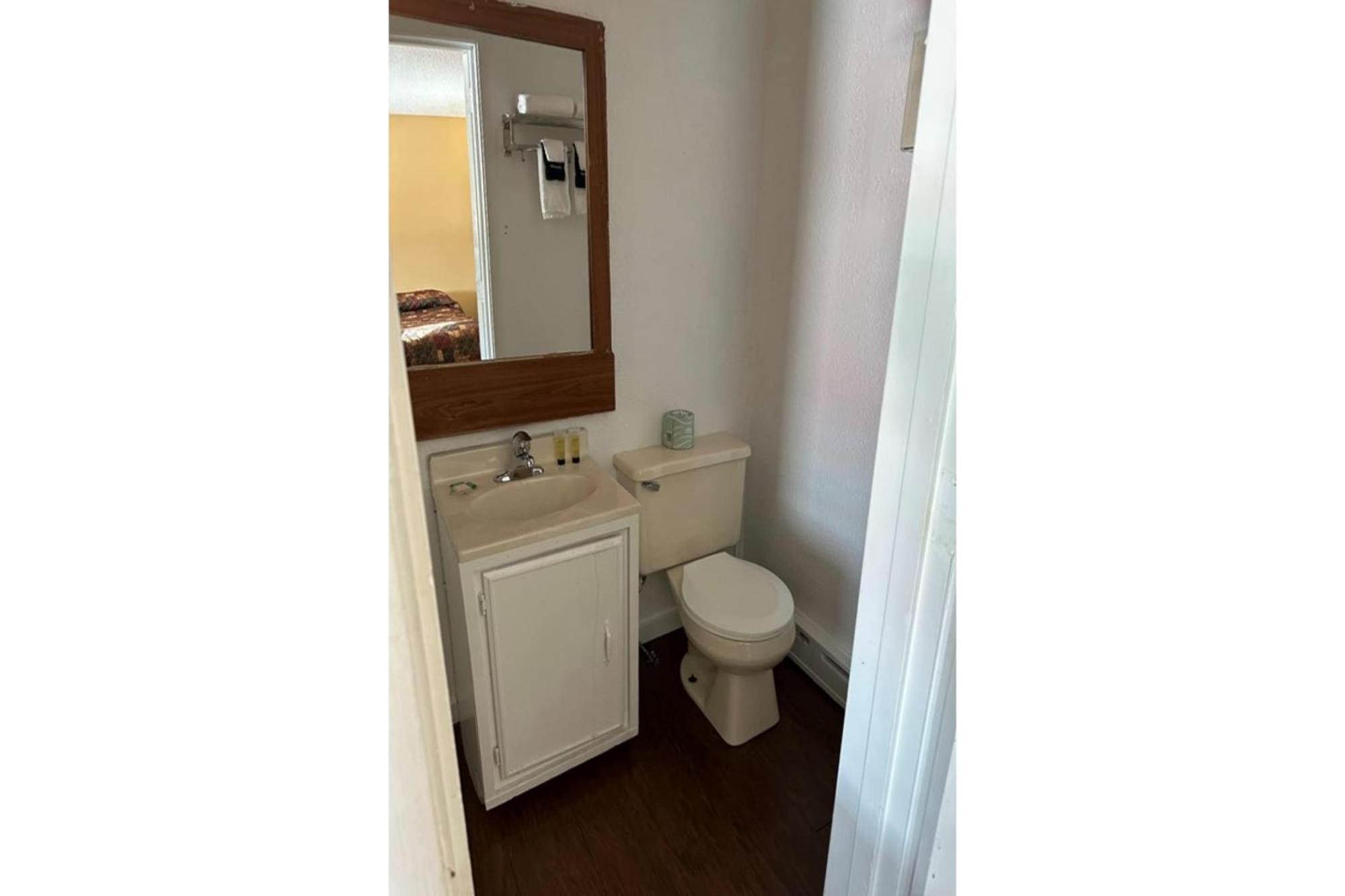 איירונווד Love Hotels Timberline By Oyo Lake Superior מראה חיצוני תמונה